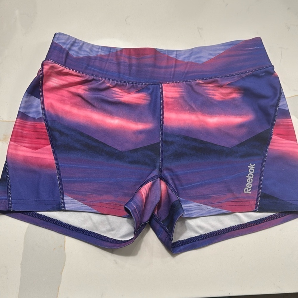 Reebok Women’s Pink and Purple Gym Shorts EUC Size Medium